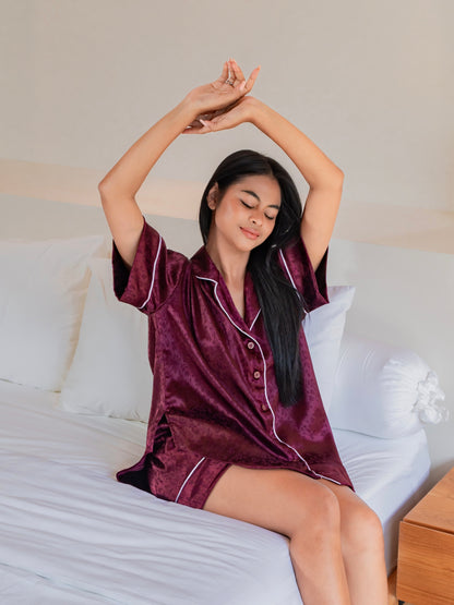 Nap Queen – Maroon