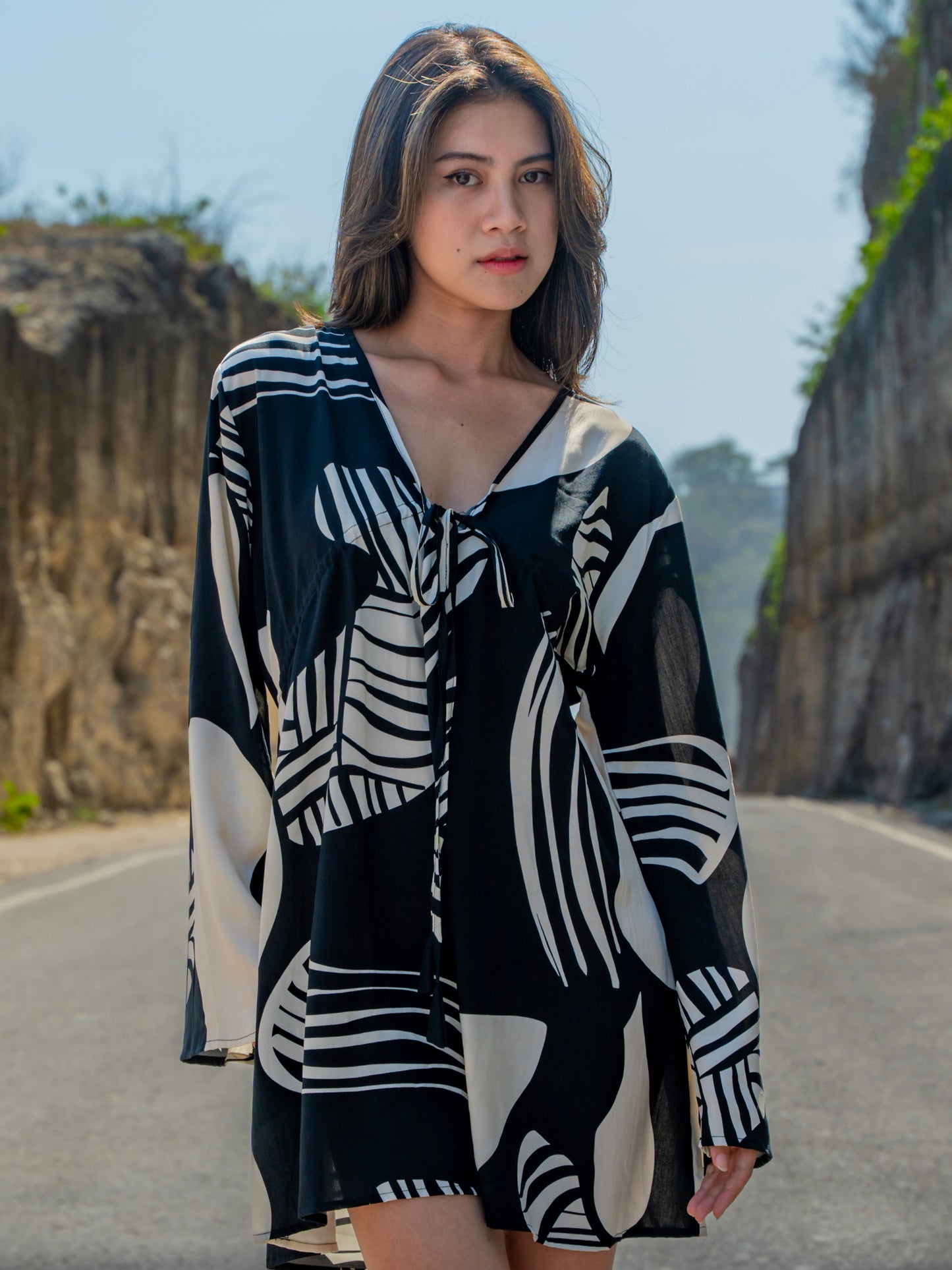 Minna Dress – Hazel/Black White