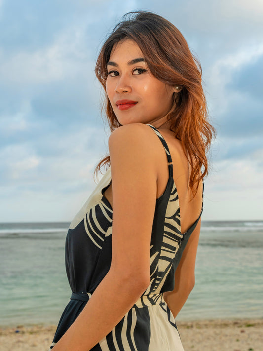 Elita Jumpsuit – Hazel/Black White